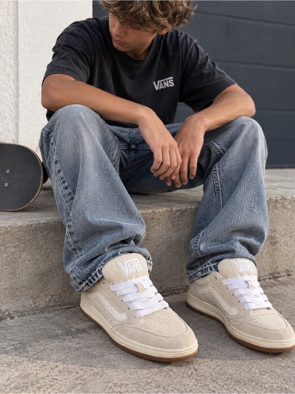 Vans Cream Suede Skate Sneakers Men’s Size 10 Gum Sole